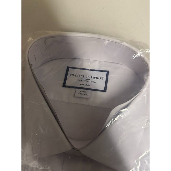 Non-Iron Poplin Short-Sleeve Shirt - Picture 3 of 5